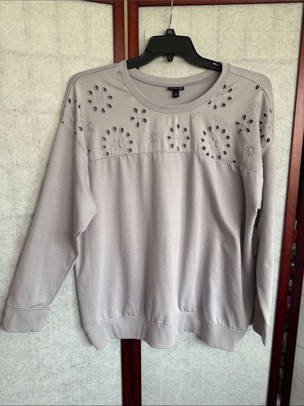 Torrid Size 2 2X Eyelet Yoke Shirt